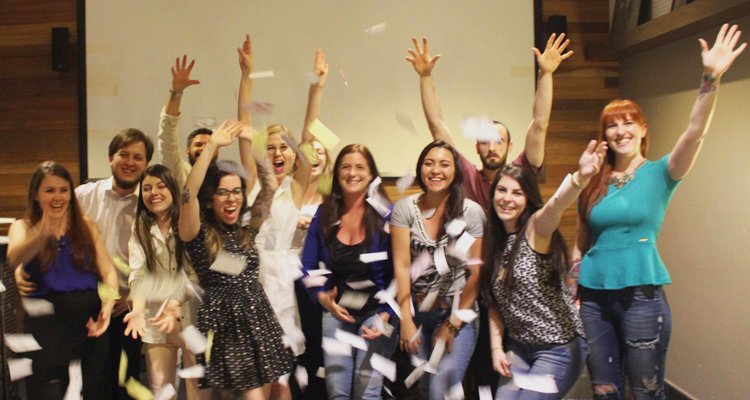 Alunos e profissionais da UPTIME Chapecó (SC), no leilão dos Buck$