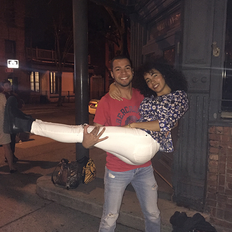 Raphael e sua amiga Kaity